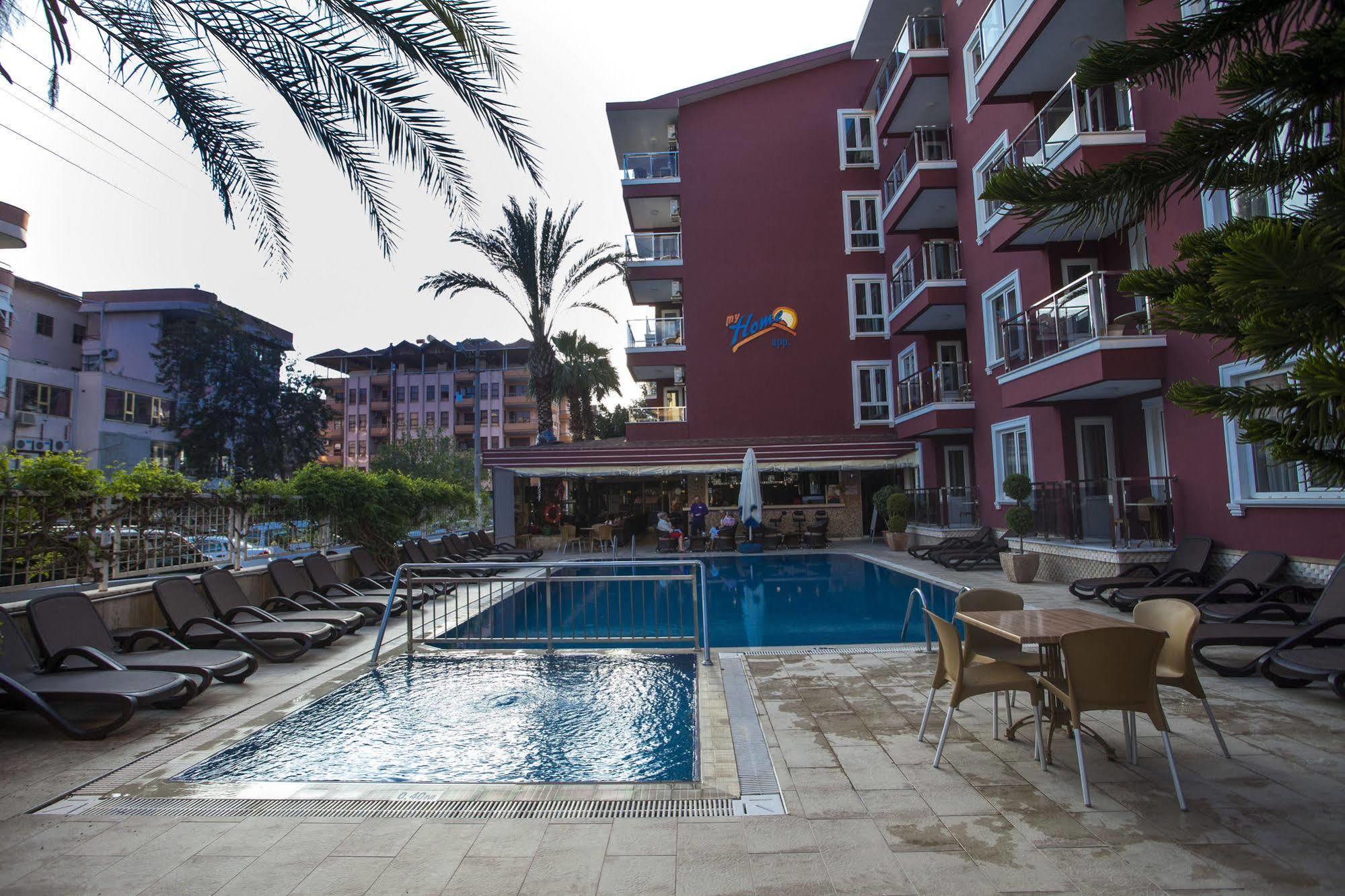 Hotel apartamentowy My 3*